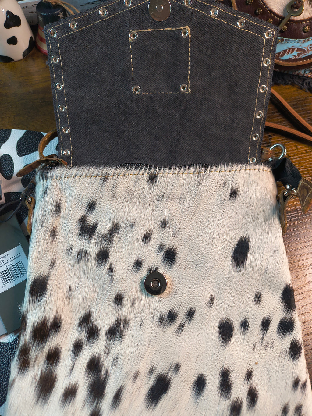 Myra Crossbody