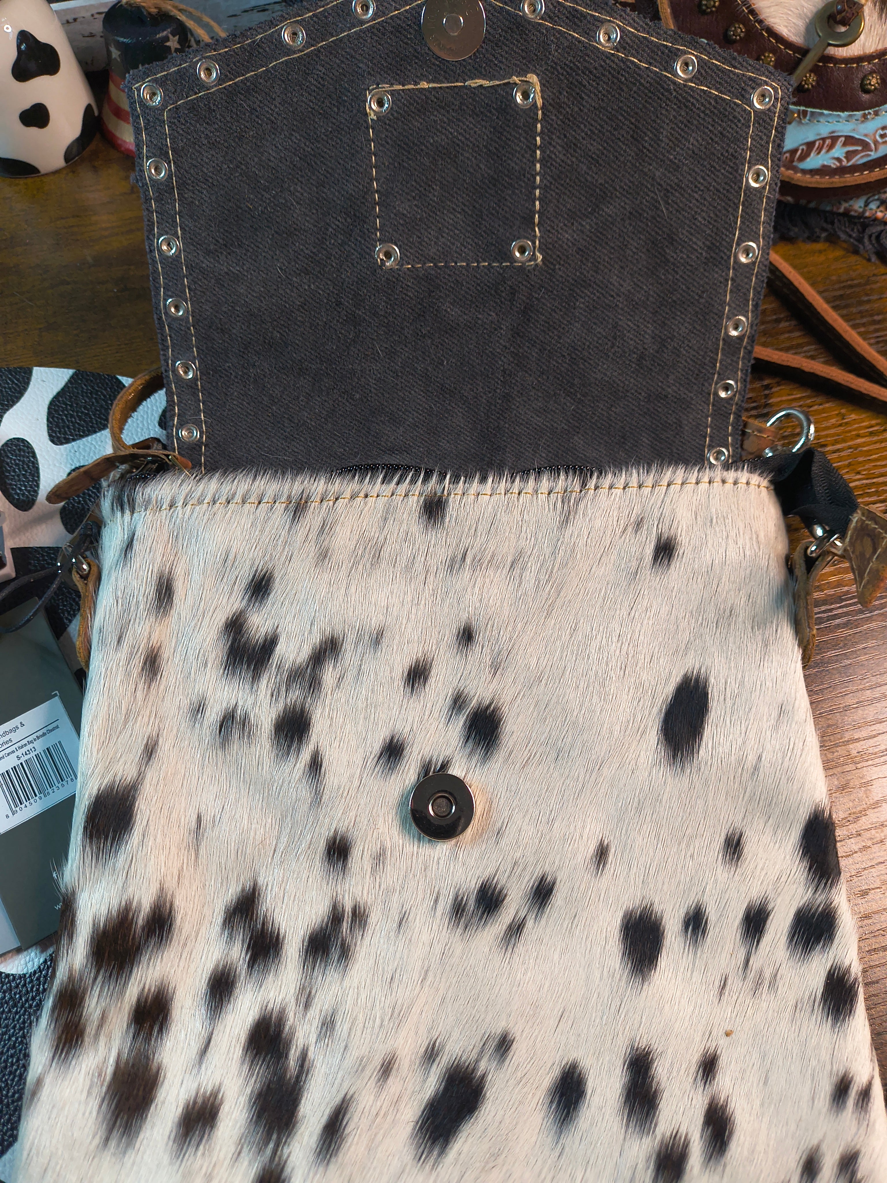 Myra Crossbody